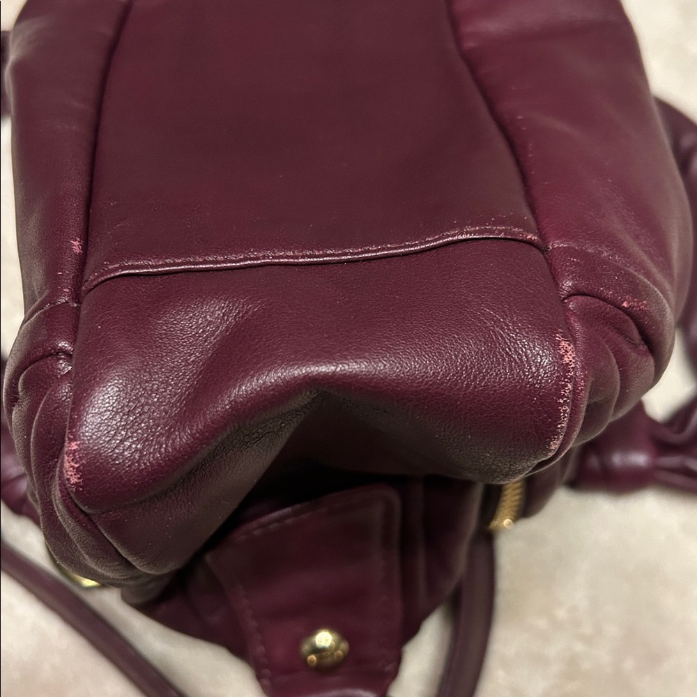 Coach Super Soft Burgundy Leather Handbag with removable shoulder strap - Picture 13 of 15